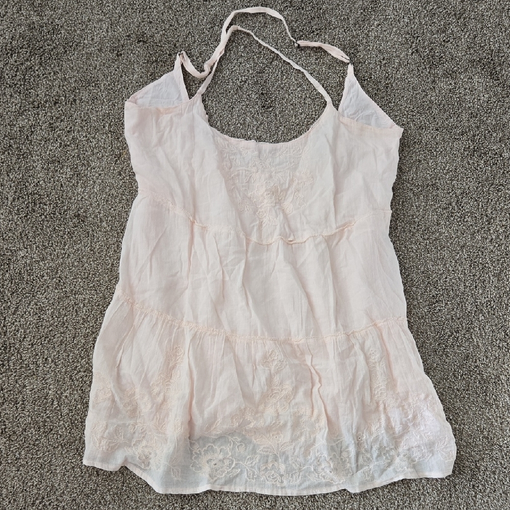 Abercrombie & Fitch Light Pink Embroidered Top Size M